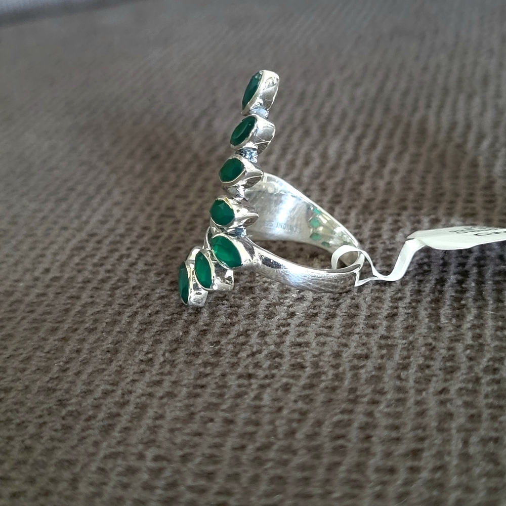 Shivam Cascading Green💚 Onyx Petals Ring💍 - NWT - Picture 13 of 16